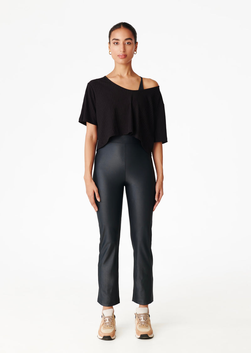 Onyx Effortless Cropped Tee