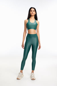 Petite 7/8th Alloy Legging in Emerald